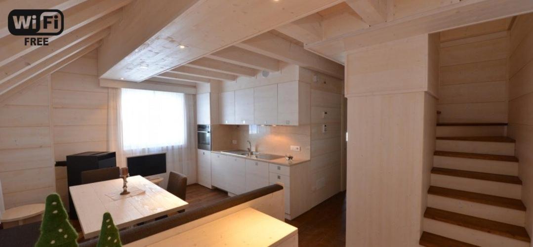 Zoncolan Laugiane Apartment ซุตริโอ ภายนอก รูปภาพ